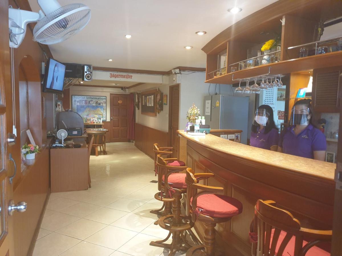 Chaiyapoon Inn Pattaya Ngoại thất bức ảnh