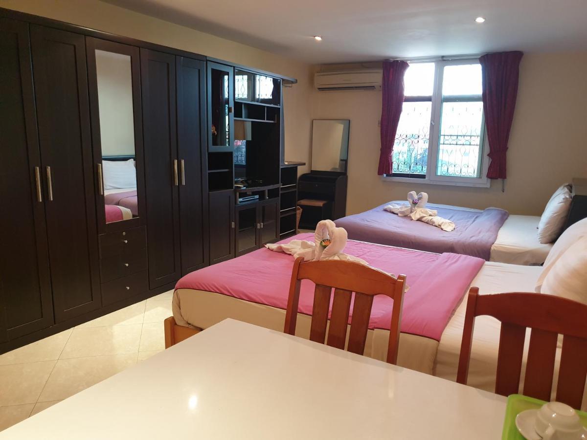 Chaiyapoon Inn Pattaya Ngoại thất bức ảnh